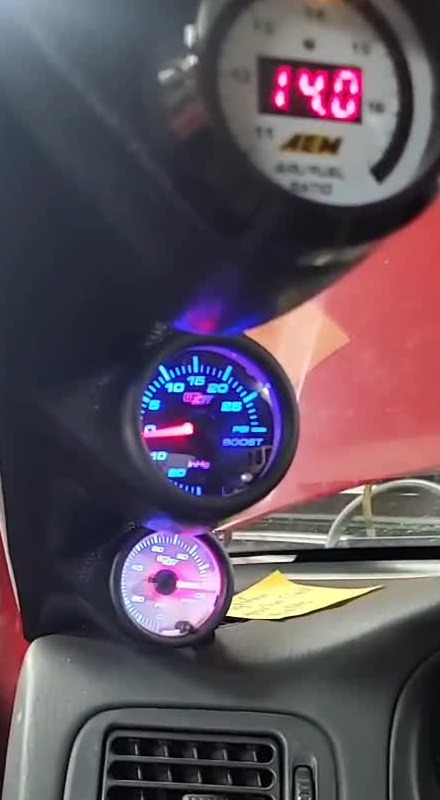 AEM wideband, boost gauge, and oil pressure gauge during first start